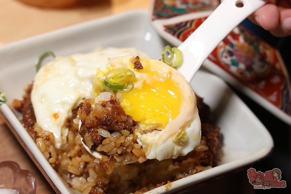 【台南美食】焰遇燒肉:台南四大名廚開的燒肉店,一次吃到各國異國料理,還能喝到鮮自然現泡茶飲~