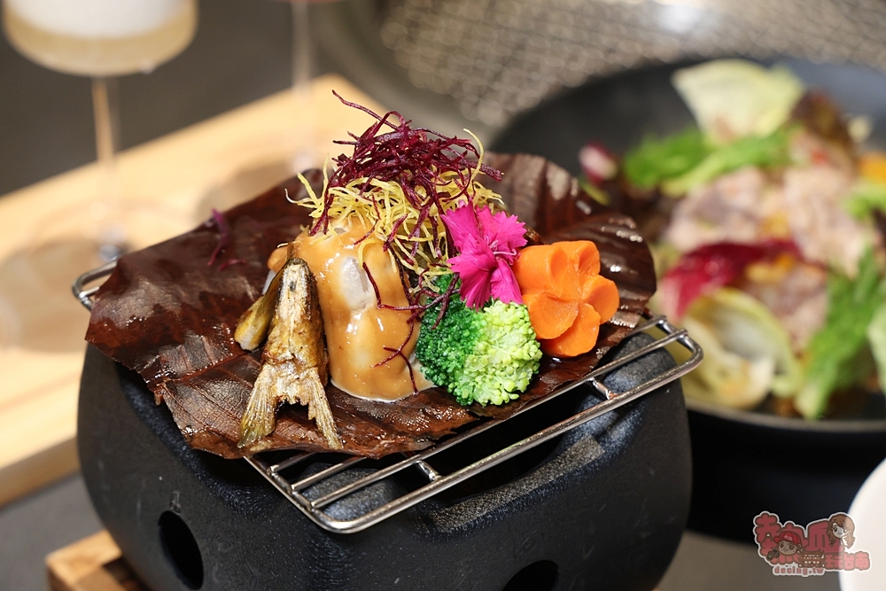 【台南美食】焰遇燒肉:台南四大名廚開的燒肉店,一次吃到各國異國料理,還能喝到鮮自然現泡茶飲~
