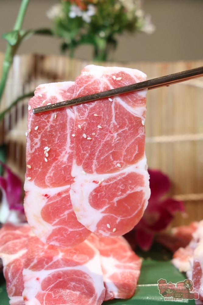【台南美食】焰遇燒肉:台南四大名廚開的燒肉店,一次吃到各國異國料理,還能喝到鮮自然現泡茶飲~