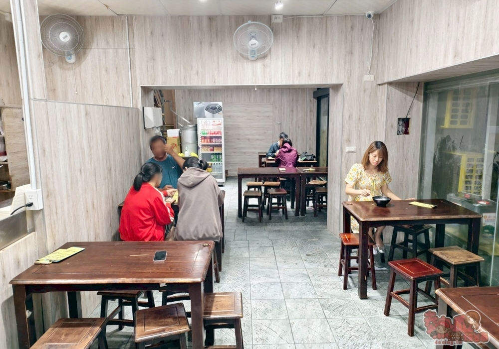 【澎湖美食】馬路益燒肉飯:澎湖最有人氣的燒肉飯,必點雙主餐雙併飯~