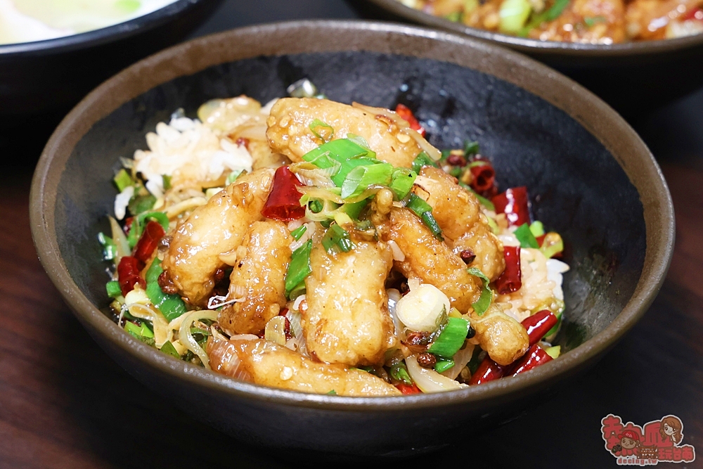 【台南美食】順慶海鮮粥麵:水仙宮旁海鮮粥店,人氣冠軍海產粥料多澎派,隱藏版日式蟳肉丼飯太迷人了吧~