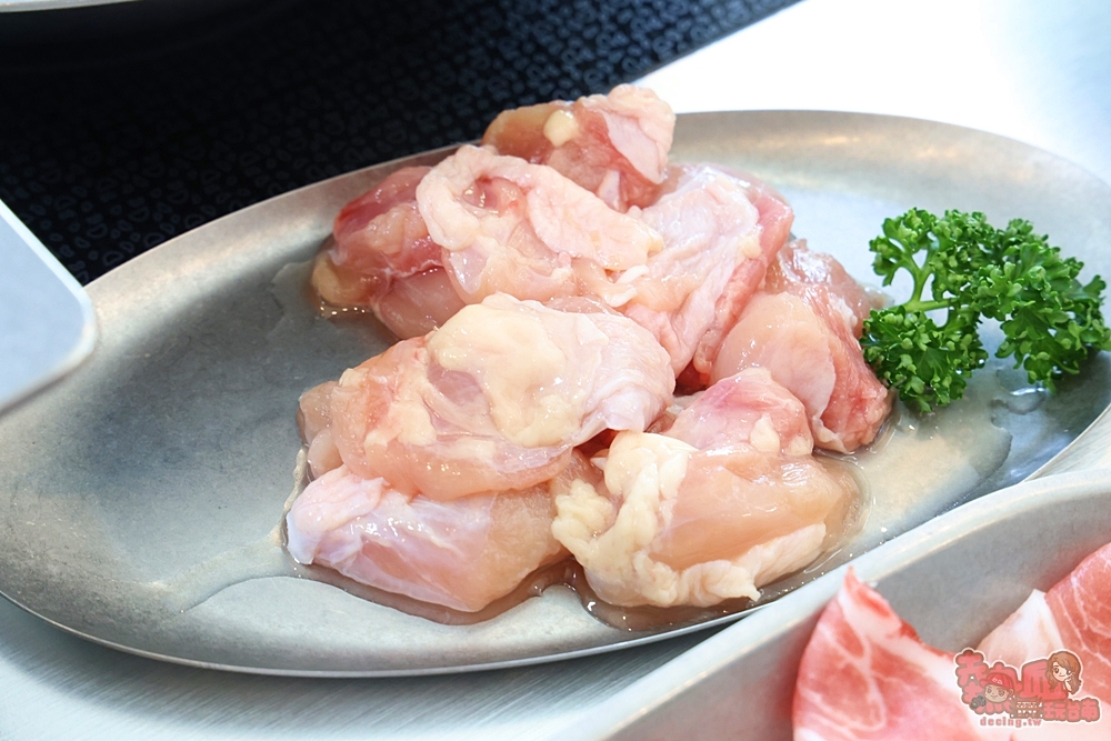 【台南火鍋】花澤鍋物:全台唯一拉麵石頭火鍋,韓系風格火鍋店,吃鍋還享蔬食/飲料/冰品吃到飽~