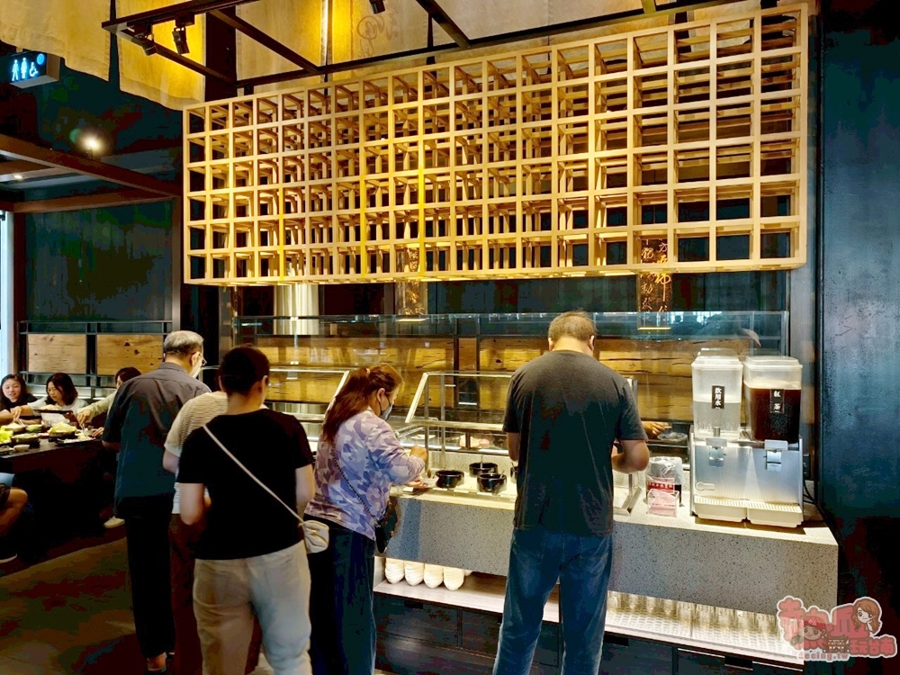 【台南火鍋】輕井澤鍋物台南店:百坪以上禪學建築風格,台南人氣最高平價鍋物,眾網友推CP值最高~