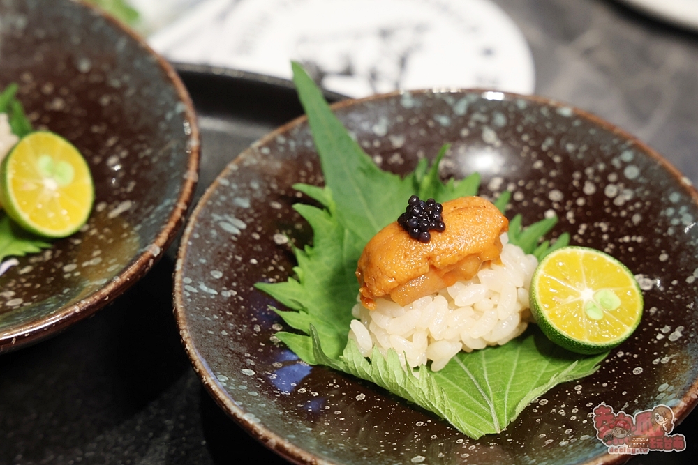 【台南美食】燒肉擔當:台南高級日式燒肉專賣,滷肉飯竟然能吃到超大塊和牛,創意質感燒肉新吃法,還有桌邊代烤服務~