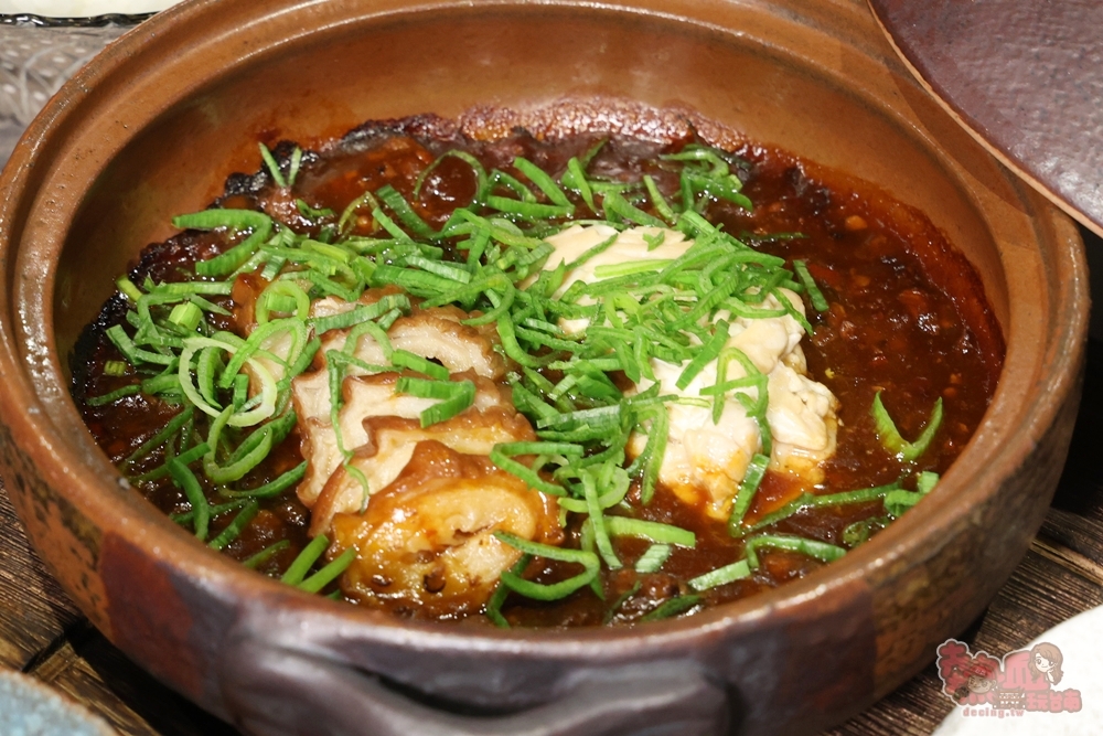 【台南美食】燒肉擔當:台南高級日式燒肉專賣,滷肉飯竟然能吃到超大塊和牛,創意質感燒肉新吃法,還有桌邊代烤服務~