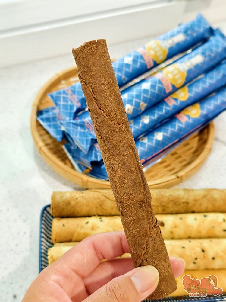 【台南伴手禮】楊媽媽菓子工坊:隱藏在後壁的低調雪茄厚蛋捲,濃郁奶香不掉屑,沒預訂會買不到~