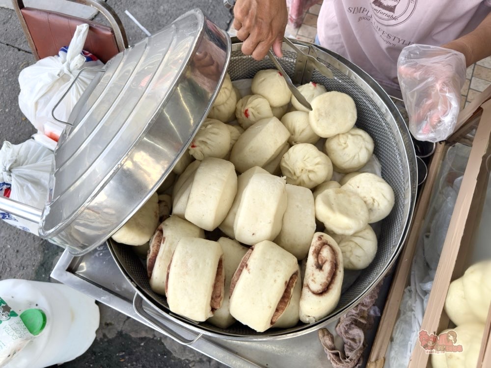【台南美食】佳里區超過50年無名老店！佳里區電信行前的人氣傳統包子店