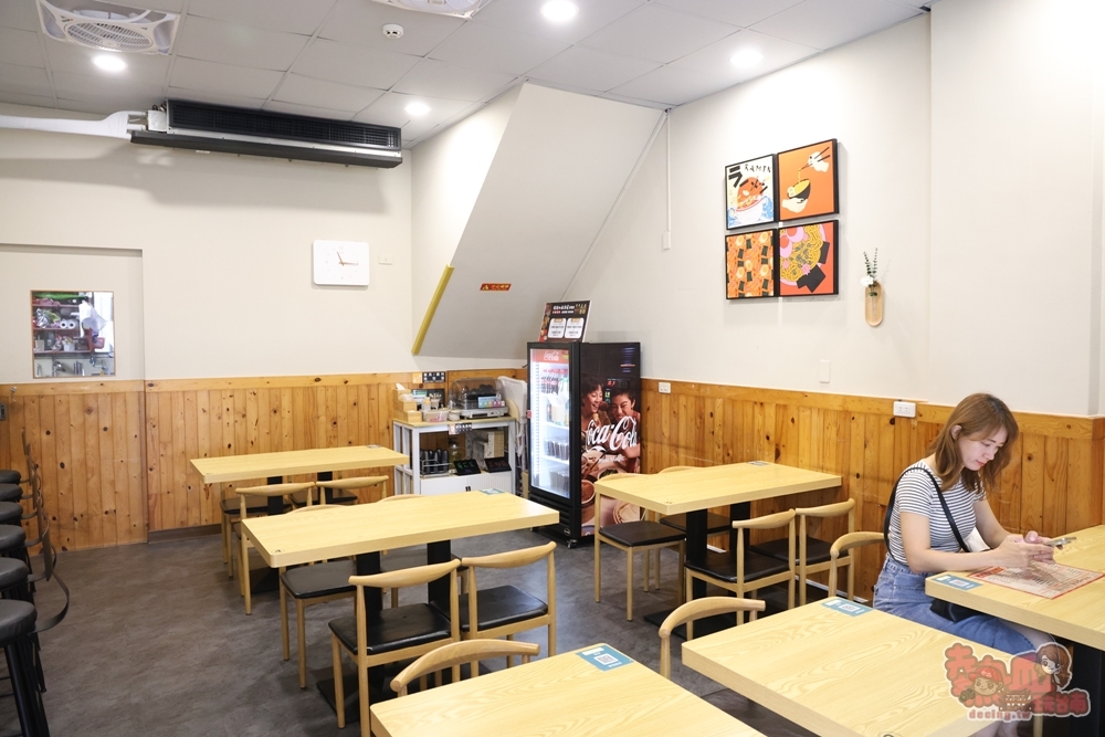 【台南美食】豬豬の拉麵屋:只要花百元就能吃到一碗拉麵,超推青花椒口味,微微的辣感超級開胃~