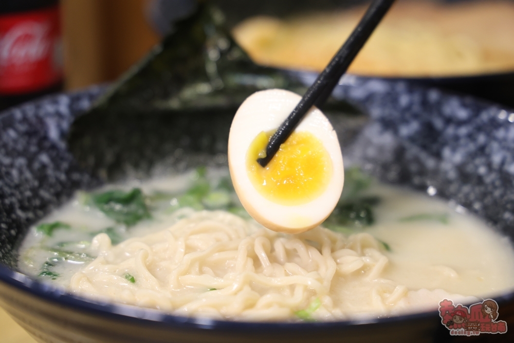 【台南美食】豬豬の拉麵屋:只要花百元就能吃到一碗拉麵,超推青花椒口味,微微的辣感超級開胃~