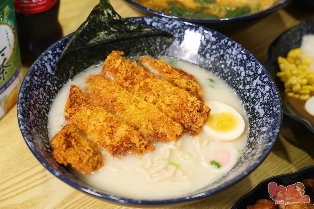 【台南美食】豬豬の拉麵屋:只要花百元就能吃到一碗拉麵,超推青花椒口味,微微的辣感超級開胃~