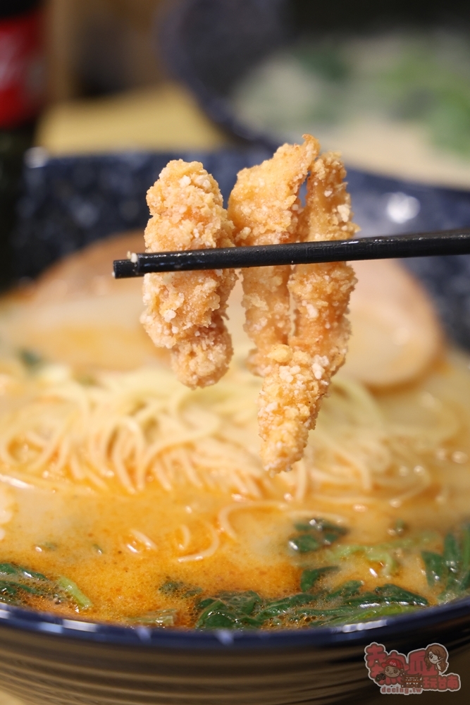 【台南美食】豬豬の拉麵屋:只要花百元就能吃到一碗拉麵,超推青花椒口味,微微的辣感超級開胃~