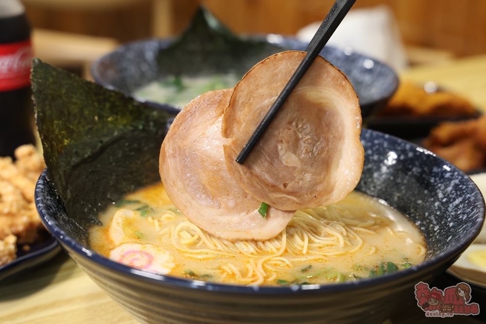【台南美食】豬豬の拉麵屋:只要花百元就能吃到一碗拉麵,超推青花椒口味,微微的辣感超級開胃~