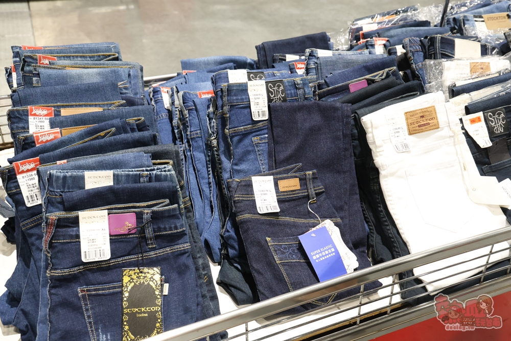 【台南特賣】台灣廠拍:tokuyo 按摩椅限量 4 折出清！品牌運動鞋第二件只要 10 元，超多涼感衣、各國人氣零食通通下殺~