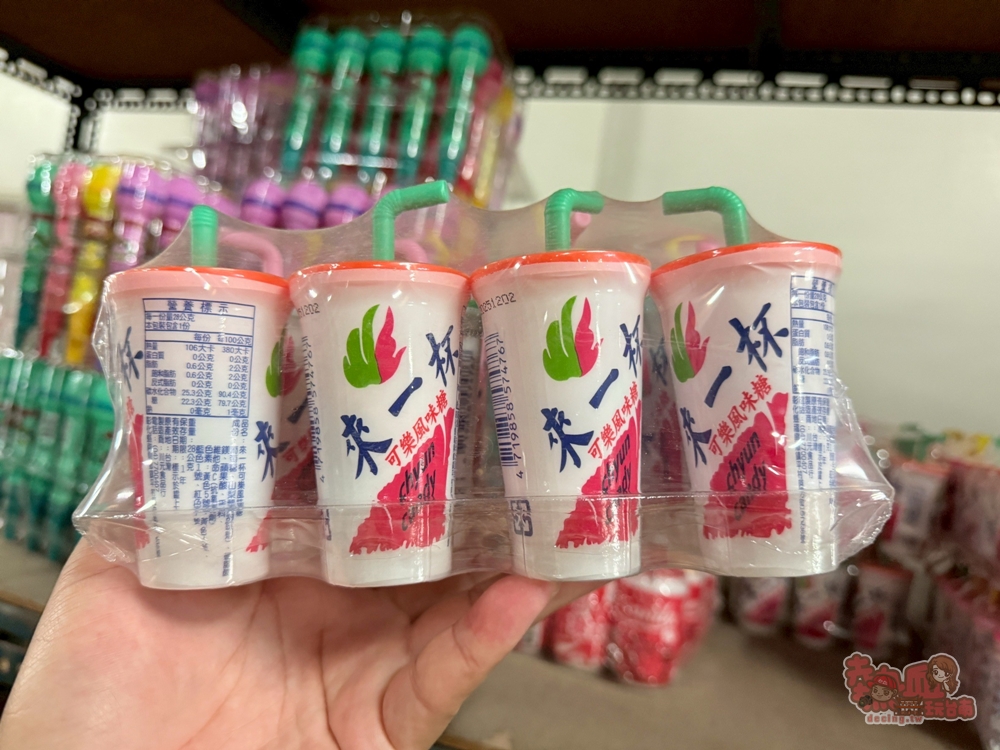 【台南批發】永芳行:隱身在田邊的零食批發行,佔地上百坪,藏著滿滿童年回憶~