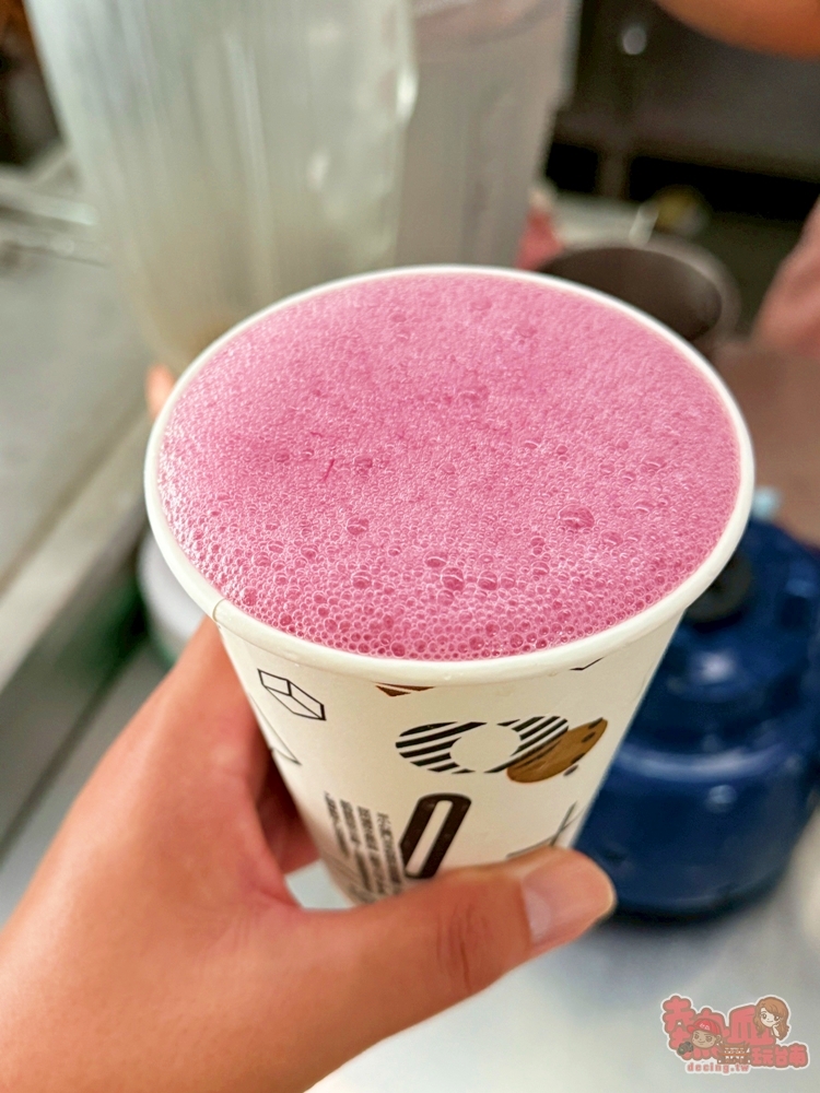 【台南飲料】賓山水菓店:復古感水果店,少見蘋果原汁尬牛奶,不加糖香濃又清甜~