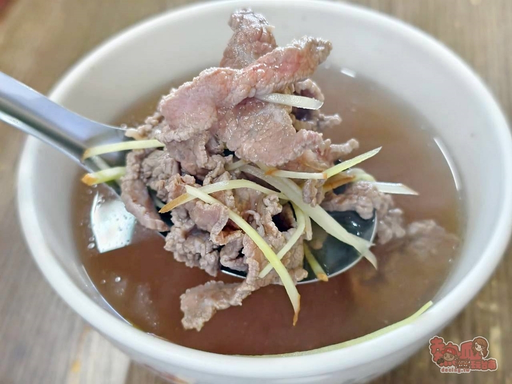 【台南美食】昌土產牛肉湯:堪稱台南最便宜的牛肉湯,一碗真的只要60元就能喝到~