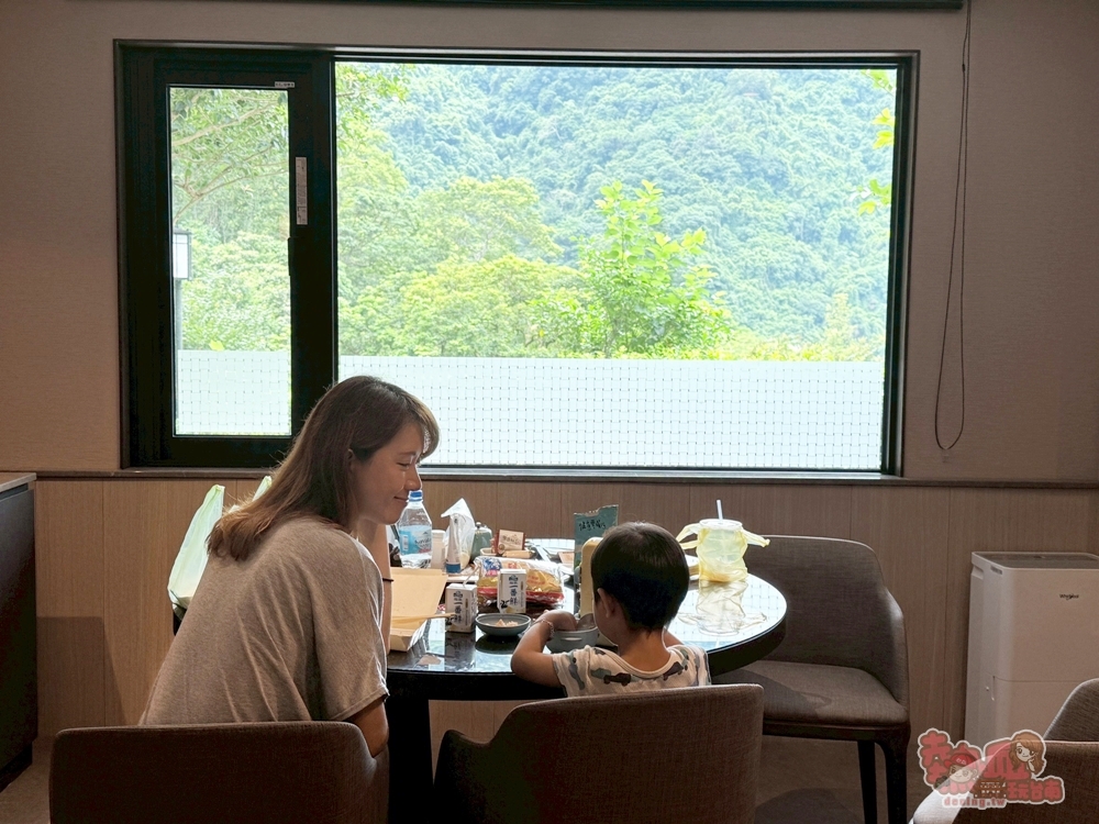【新北住宿】大板根森林溫泉酒店:沉浸式的恐龍世界,爽泡觀景溫泉,親子渡假天堂,一站全搞定~