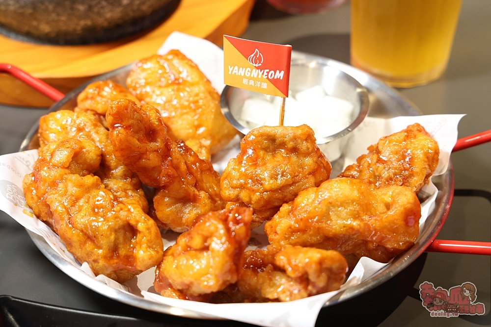 【台南美食】Bonchon Chicken 本村韓食炸雞:南部首間店,被譽為紐約最好吃炸雞在台南,炸雞香脆多汁,冷掉也好吃,吃完直接外帶一份