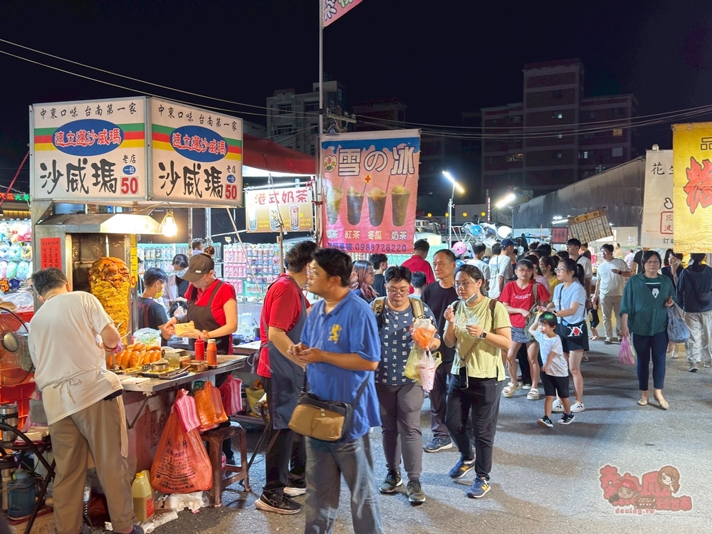 【台南夜市】小北新成功夜市:每週二五限定營業,有免費停車場,排隊必吃美食有這幾家~