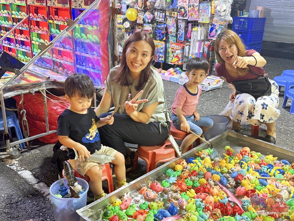 【台南夜市】小北新成功夜市:每週二五限定營業,有免費停車場,排隊必吃美食有這幾家~