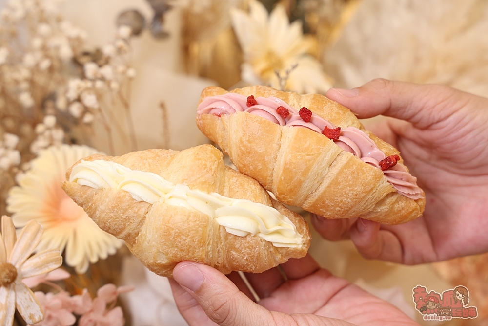 【台南美食】迷馬TEA BAR 茶飲·杯子蛋糕:生乳捲口感的杯子蛋糕,鬆軟又綿密,生日派對/野餐帶出場太有面子~ 【台南美食】迷馬TEA BAR 茶飲·杯子蛋糕:生乳捲口感的杯子蛋糕,鬆軟又綿密,生日派對/野餐帶出場太有面子~