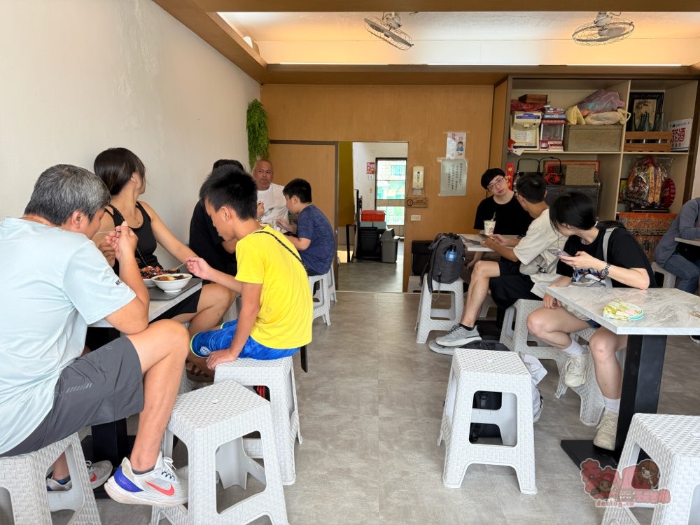 【台南冰店】南泉冰菓室:安平人氣最夯的芒果冰,每年夏天都要來這報到