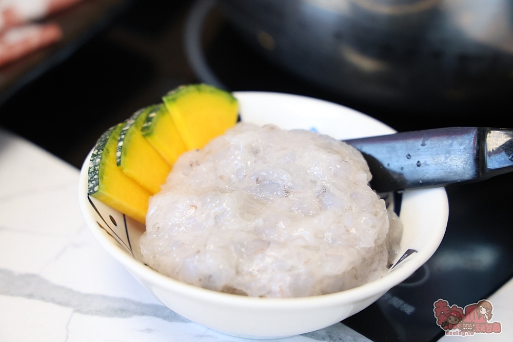 【台南火鍋】和爺麻辣安平市府店:火鍋只要288元,麵食/飲料/冰品吃到飽,麻辣豆腐鴨血,全部免費續給你~