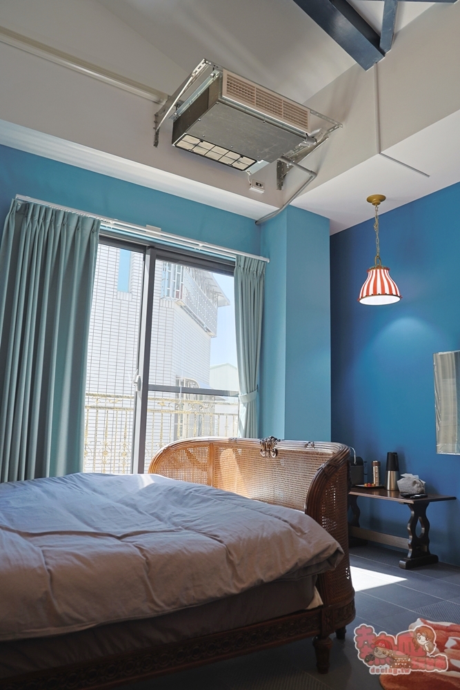 【安平包棟民宿】美萊茵安平民宿三館:可容納6–40人多人住宿，KTV、麻將桌、飛鏢機、免費停車一次滿足~