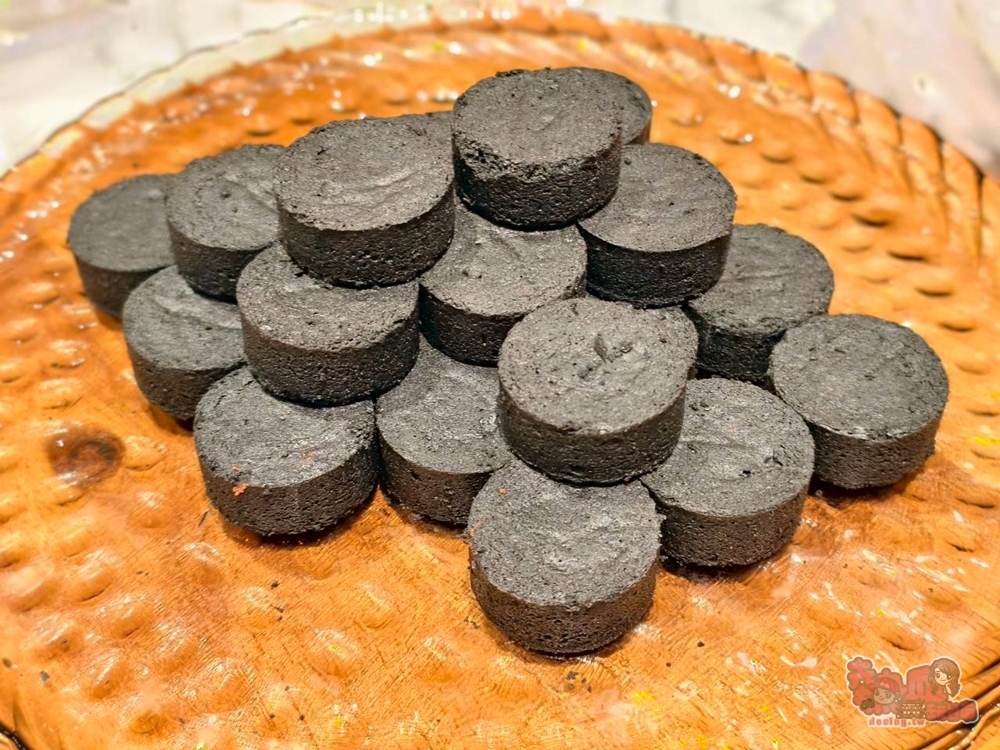 【台南美食】朵頤牛排:主餐只是配角,朵頤牛排的百匯自助吧才是真正靈魂~