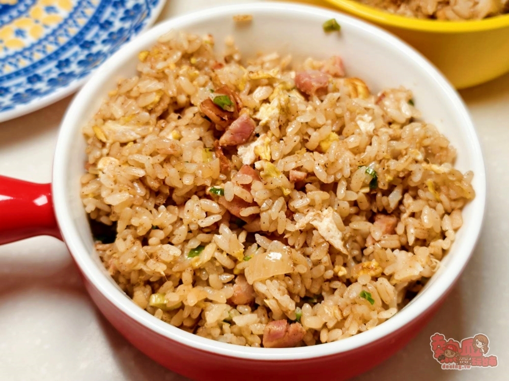 【台南美食】華松炒飯:夜市超人氣炒飯,給你滿滿鑊氣香,最便宜只要60元~