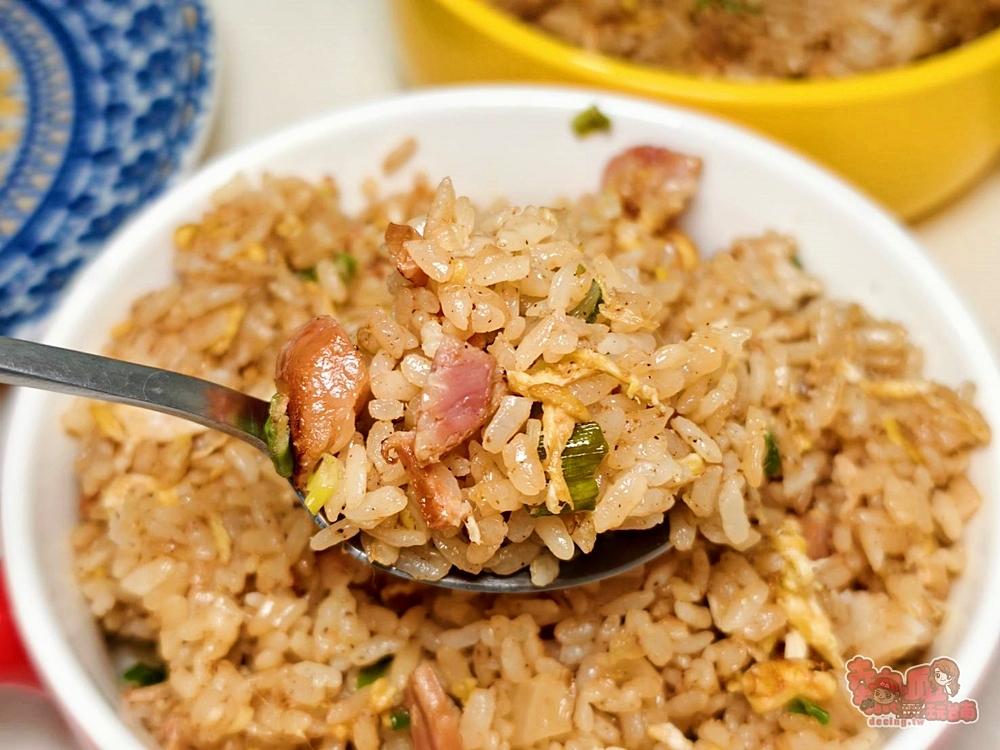 【台南美食】華松炒飯:夜市超人氣炒飯,給你滿滿鑊氣香,最便宜只要60元~