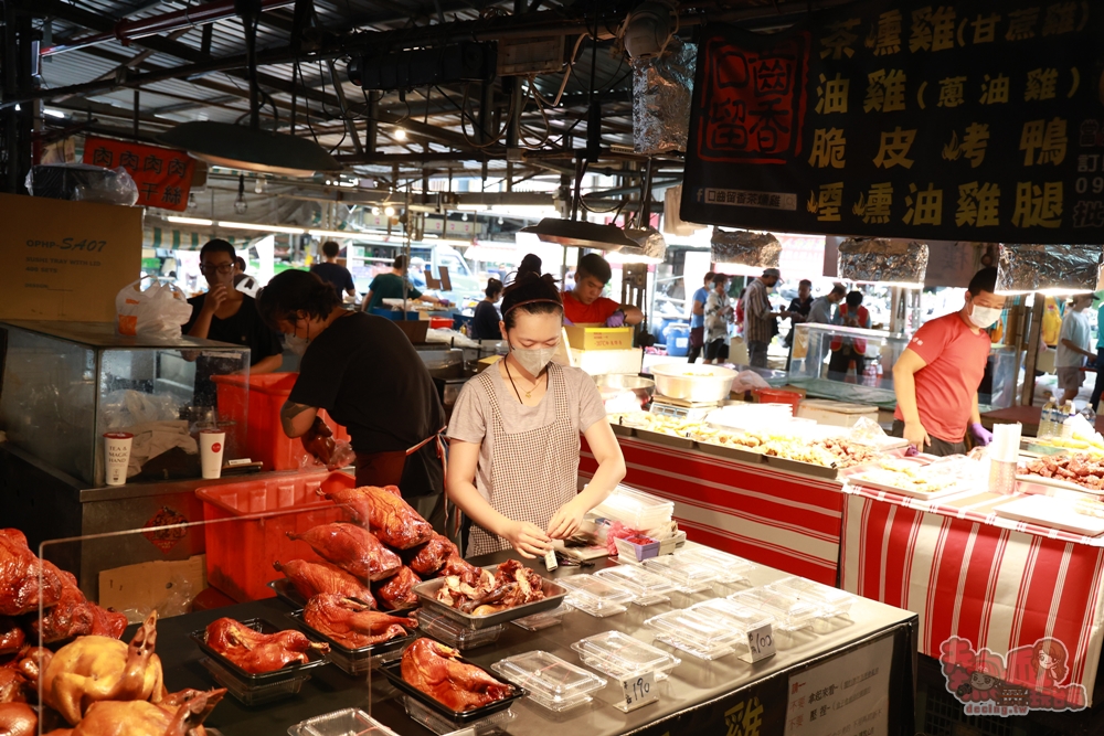 【台南黃昏市場】利南黃昏市場:定期關懷社區弱勢資助x利南黃昏市場美食