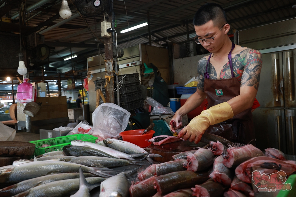 【台南黃昏市場】利南黃昏市場:定期關懷社區弱勢資助x利南黃昏市場美食