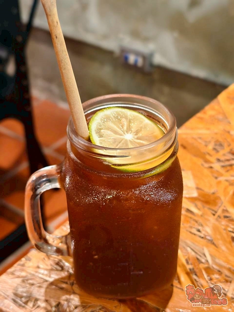 【台南早午餐】小曼谷:台南少見老宅泰式早午餐,隱藏在巷子裡一不小心就會路過~