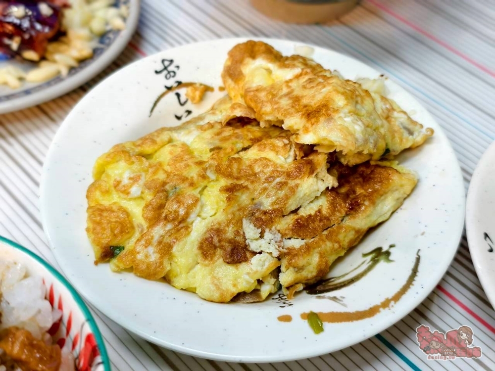 【台南美食】金華路無名飯桌:台南傳奇飯桌仔,一天只開晚上四小時,每次來都排爆~