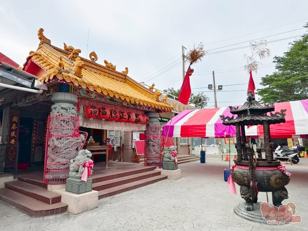 【高雄景點】永安泡麵土地公:高雄泡麵土地公廟,求財吃泡麵還可以看海景~