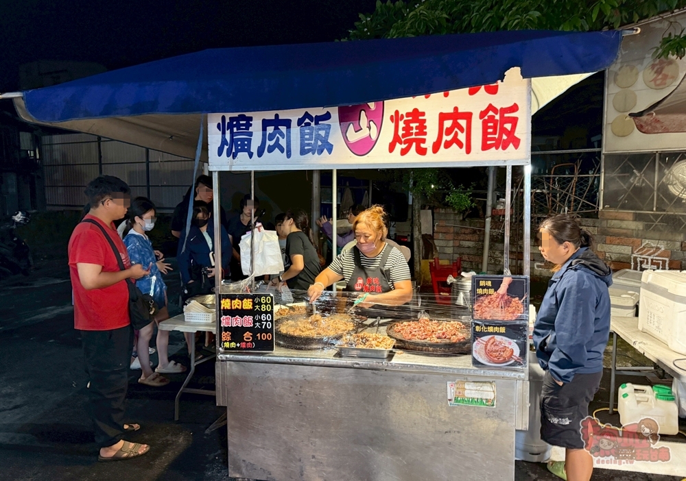 新營夜市:週六限定新營夜市,網友公認台南溪北地區最強夜市就是新營夜市~
