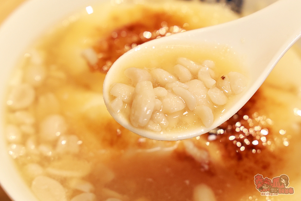 【台南美食】QQ田甜品工坊:東區超人氣冰品店,料多價格實在,日系雪花冰.紅豆湯.嫩仙草超激推~ 【台南美食】QQ田甜品工坊:東區超人氣冰品店,料多價格實在,日系雪花冰.紅豆湯.嫩仙草超激推~