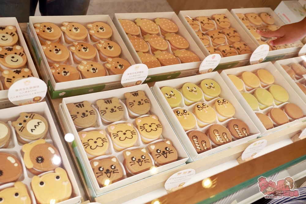 【台南甜點】卷卷烘焙:可愛甜點專賣店,聖誕生乳銅鑼燒來啦,冏餅人麋鹿呆萌好可愛~