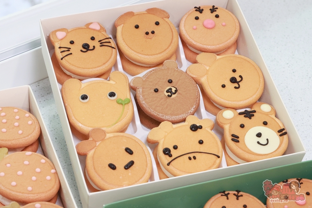 【台南甜點】卷卷烘焙:可愛甜點專賣店,聖誕生乳銅鑼燒來啦,冏餅人麋鹿呆萌好可愛~
