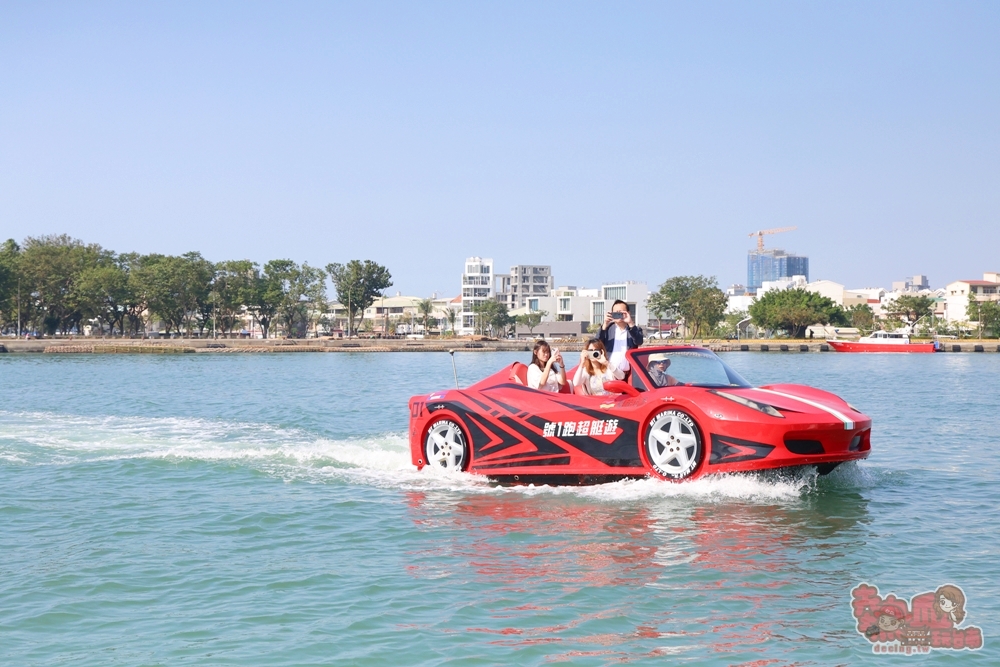 【台南旅遊】有艇俱樂部:台南唯一水上超跑,不用飛杜拜也能享受敞篷遊艇在水上的帥英姿,教你怎樣玩划算~