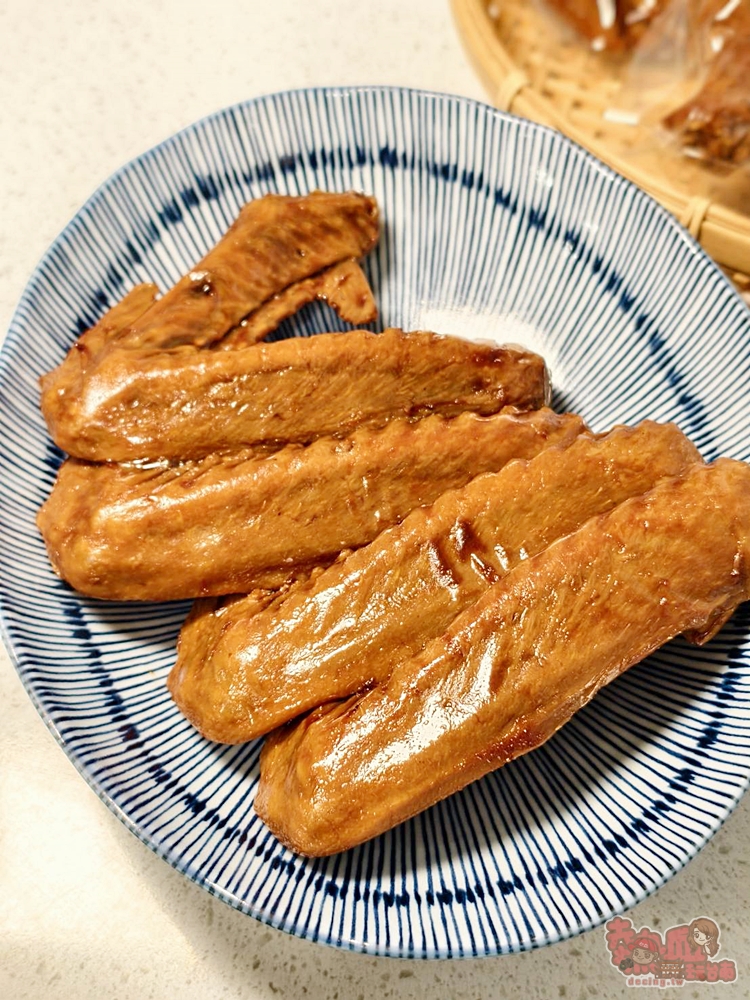 【台南快閃團】香湘園隱藏版「鴨湘底滷味」快閃預購,台南少見的廣式滷味,真的太好吃啦~