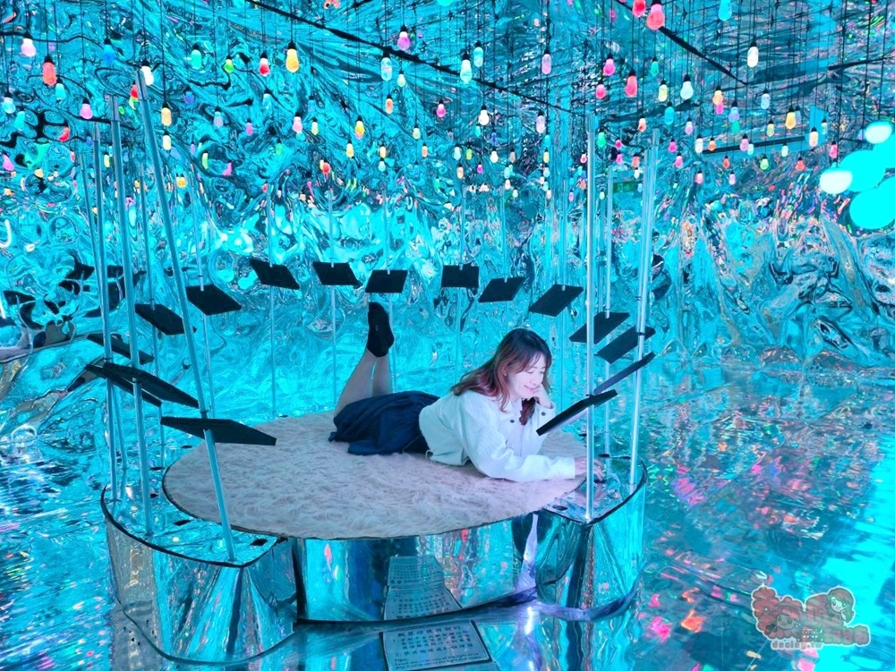 【台南美食】萬霧小籠湯包:全台最美小籠湯店在台南永康,teamLab沉浸式藝術空間太夢幻,小籠湯包爆汁又好吃~