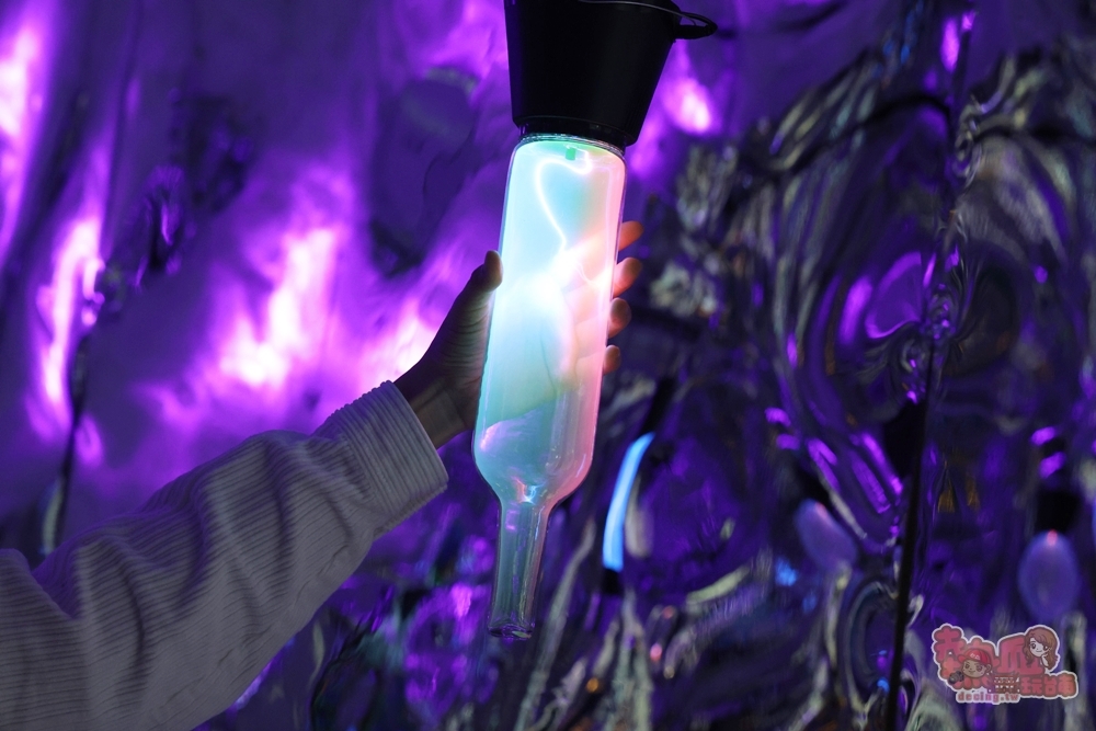 【台南美食】萬霧小籠湯包:全台最美小籠湯店在台南永康,teamLab沉浸式藝術空間太夢幻,小籠湯包爆汁又好吃~