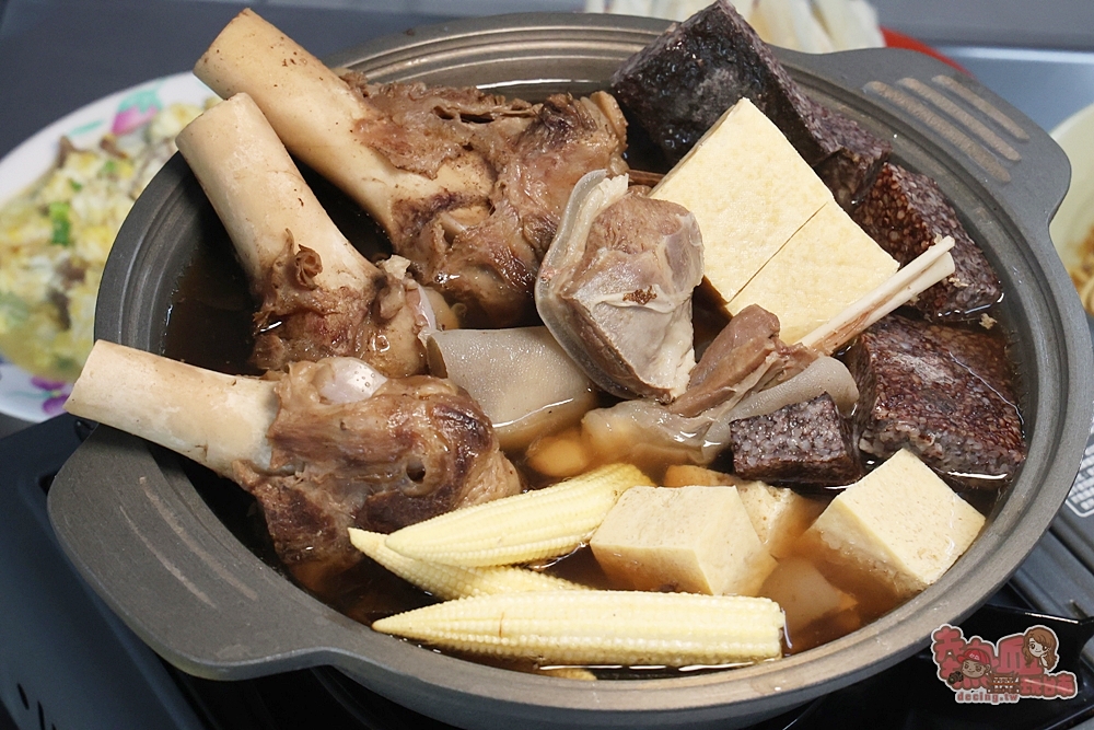 【台南美食】明記羊肉:台南羊肉火鍋這裡吃,少見羊大骨必點,還有隱藏版羊肉滑蛋~ 【台南美食】明記羊肉:台南羊肉火鍋這裡吃,少見羊大骨必點,還有隱藏版羊肉滑蛋~