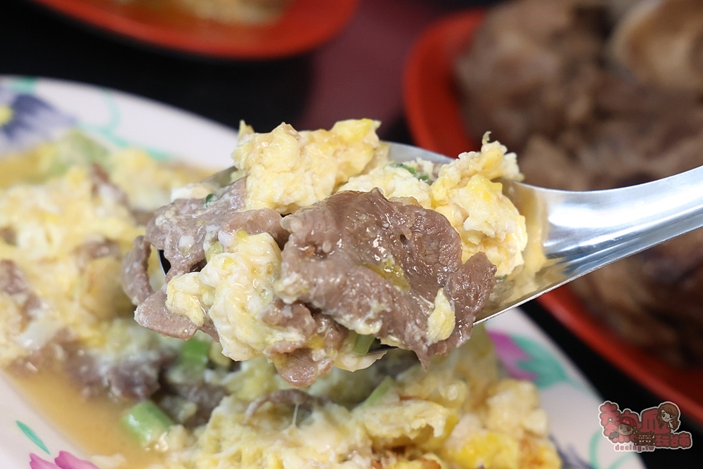 【台南美食】明記羊肉:台南羊肉火鍋這裡吃,少見羊大骨必點,還有隱藏版羊肉滑蛋~ 【台南美食】明記羊肉:台南羊肉火鍋這裡吃,少見羊大骨必點,還有隱藏版羊肉滑蛋~