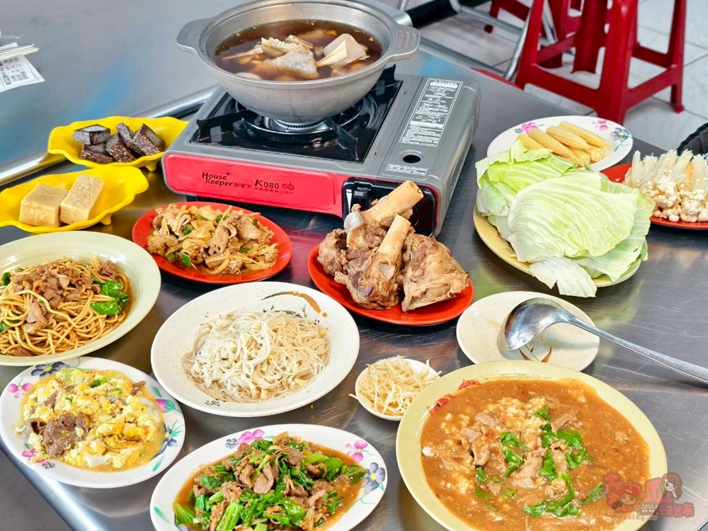 【台南美食】明記羊肉:台南羊肉火鍋這裡吃,少見羊大骨必點,還有隱藏版羊肉滑蛋~ 【台南美食】明記羊肉:台南羊肉火鍋這裡吃,少見羊大骨必點,還有隱藏版羊肉滑蛋~