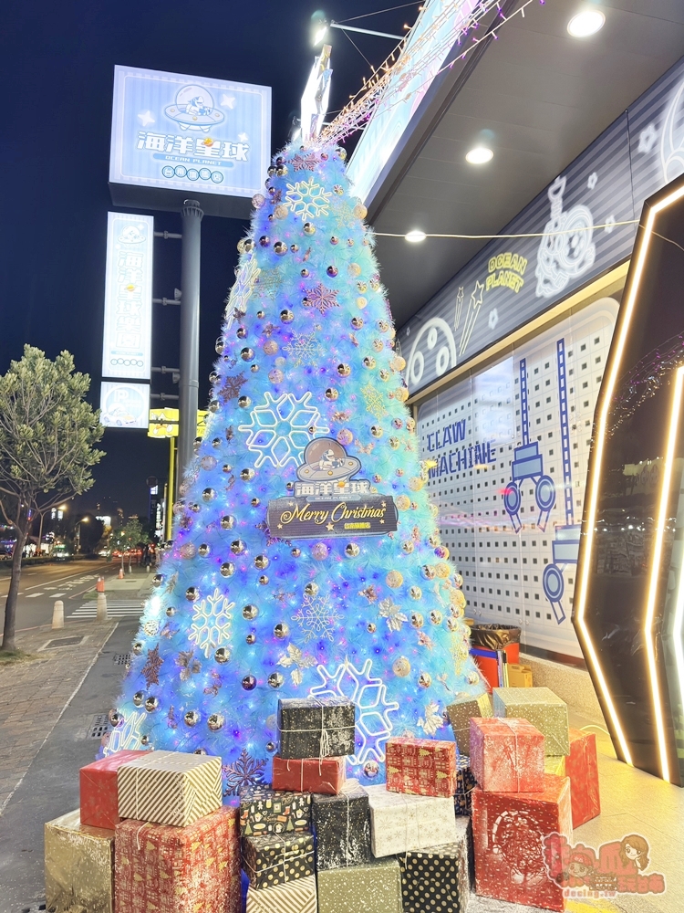 【台南娃娃機】海洋星球樂園台南旗艦店大改版,免費兒童遊戲區、沉浸式商品展示區、超酷太空旋渦燈光秀~ 【台南娃娃機】海洋星球樂園台南旗艦店大改版,免費兒童遊戲區、沉浸式商品展示區、超酷太空旋渦燈光秀~