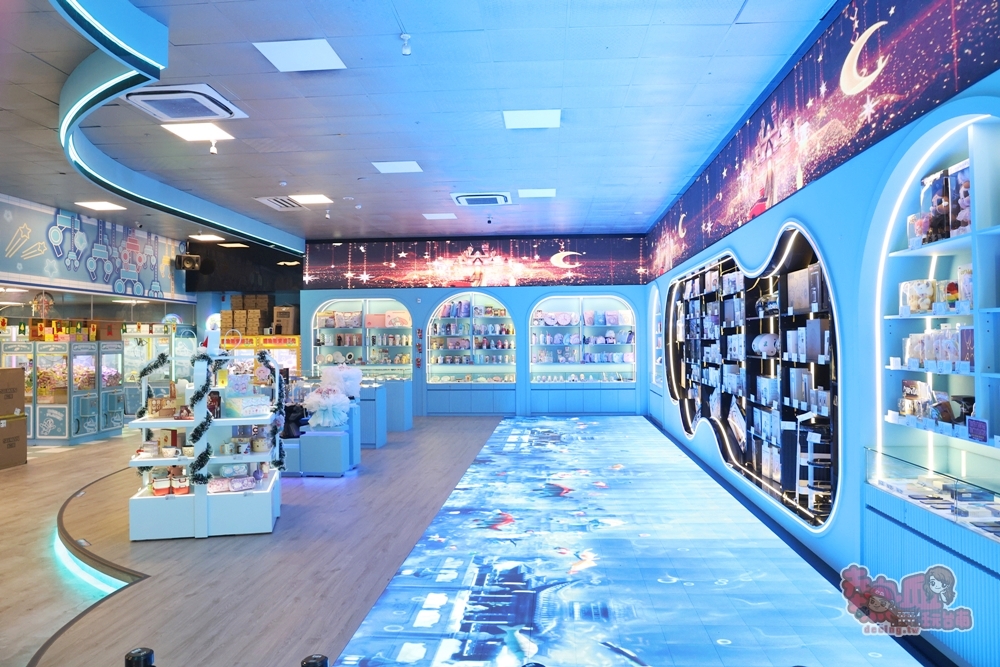 【台南娃娃機】海洋星球樂園台南旗艦店大改版,免費兒童遊戲區、沉浸式商品展示區、超酷太空旋渦燈光秀~ 【台南娃娃機】海洋星球樂園台南旗艦店大改版,免費兒童遊戲區、沉浸式商品展示區、超酷太空旋渦燈光秀~