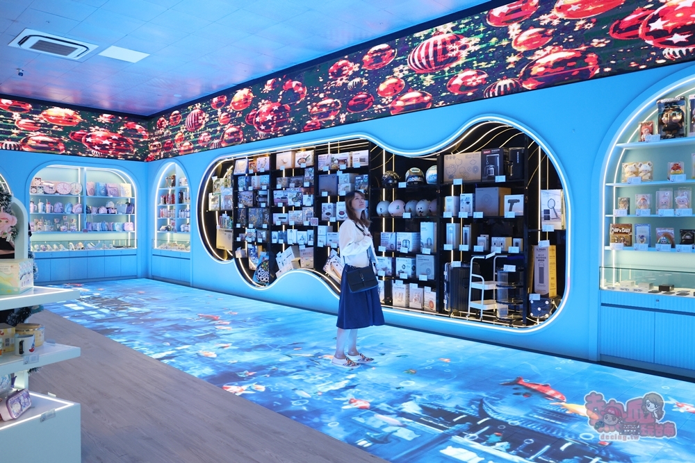 【台南娃娃機】海洋星球樂園台南旗艦店大改版,免費兒童遊戲區、沉浸式商品展示區、超酷太空旋渦燈光秀~ 【台南娃娃機】海洋星球樂園台南旗艦店大改版,免費兒童遊戲區、沉浸式商品展示區、超酷太空旋渦燈光秀~